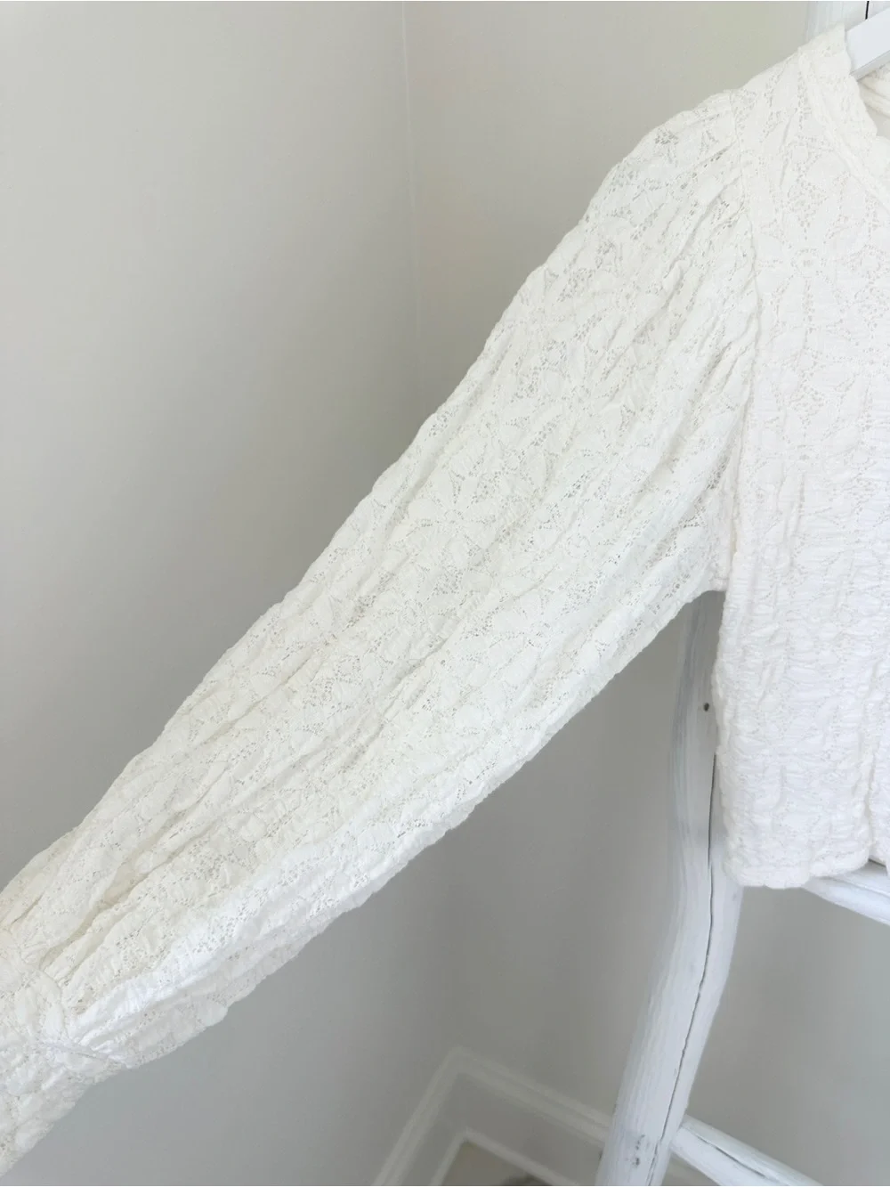 Free People Jasmine Tea Time Cream Textured Puff-Sleeve Knit Top Keyhole Back